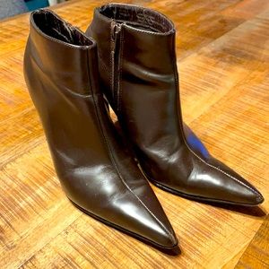 Colin Stuart pointy toed leather high-heel booties